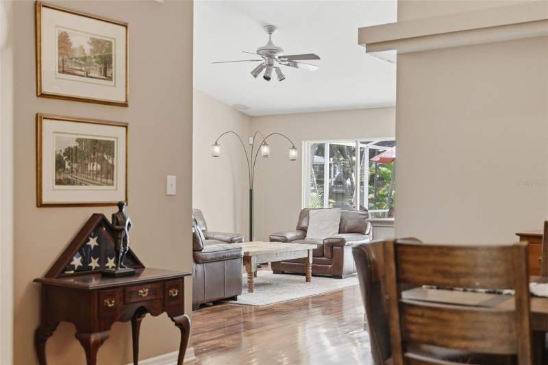 3 bedroom Single Family Residence at 4989 162nd Avenue, Pinellas Groves, Clearwater — photo 4