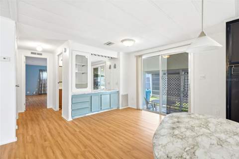 8819 Sheldon West Drive, Tampa FL - photo 20 of 43
