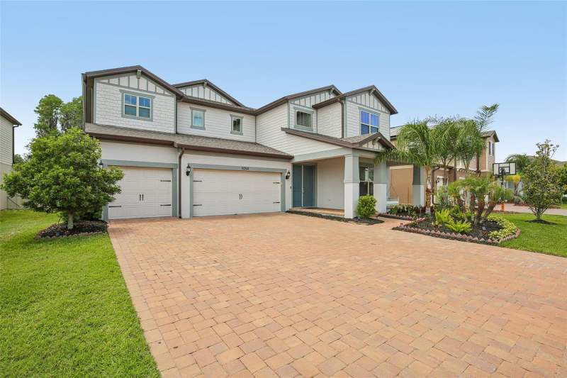 5 bedroom Single Family Residence at 11054 Sundrift Drive, K-Bar Ranch Prcl N, Tampa — photo 2