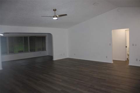 26245 Newcombe Circle, Leesburg FL - photo 16 of 54