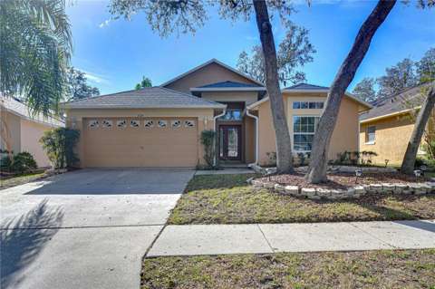 2529 Clareside Drive, 4-bedroom for sale in Valrico