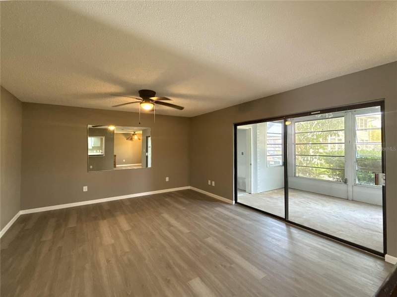 2 bedroom Condominium at 22333 Edgewater Drive #B1, Edgewater Manor, Port Charlotte — photo 2