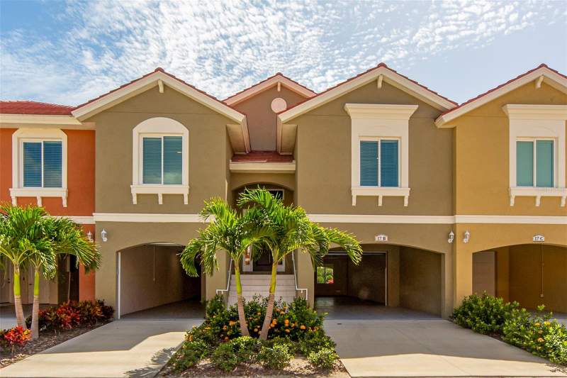 3 bedroom Villa at 17B Franklin Court, Marina Bay, St Petersburg — photo 2