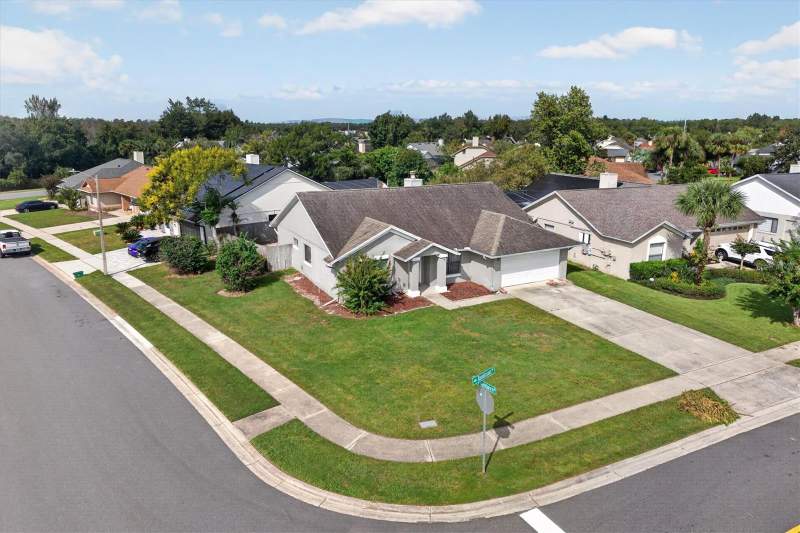 4 bedroom Single Family Residence at 767 Tomlinson Terrace, Lakewood At The Crossings Unit 4, Lake Mary — photo 4