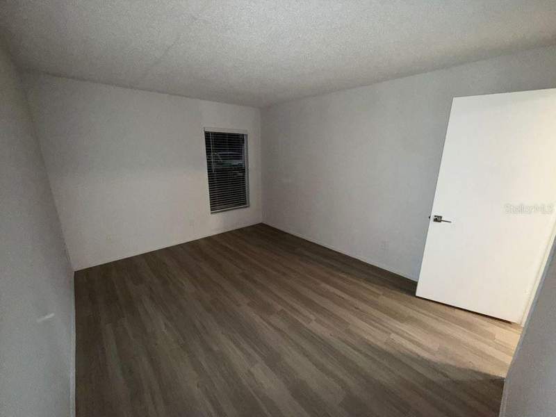 2 bedroom Condominium at 5313 Summerlin Road #1302, Mystic Gardens Condo, Fort Myers — photo 3