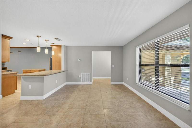 4 bedroom Single Family Residence at 2883 Mandarin Place, Lake Valencia -, Palm Harbor — photo 5