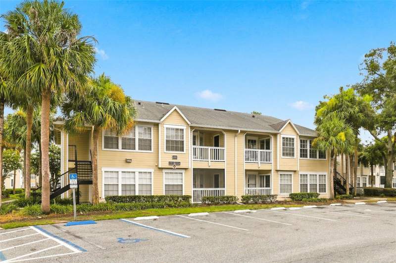 2 bedroom Condominium at 1085 S Hiawassee Road #523, Tradewinds, Orlando — photo 2