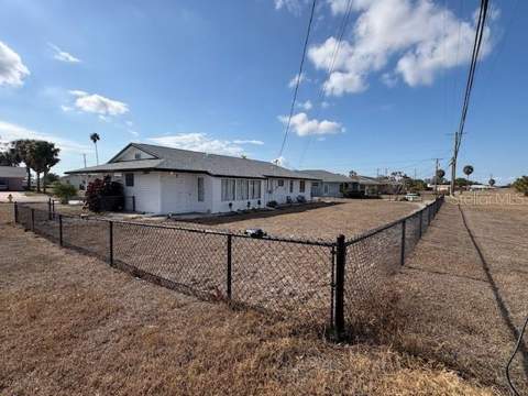 1021 Augusta Drive, Sun City Center FL - photo 8 of 54