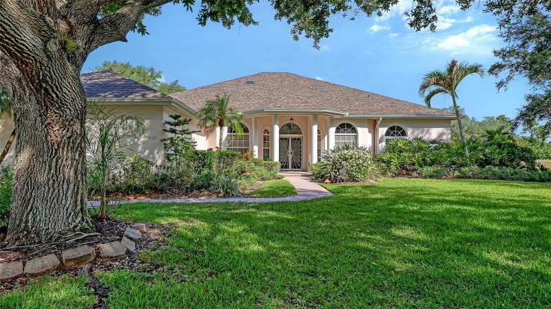 5 bedroom Single Family Residence at 7025 N Serenoa Drive, Serenoa, Sarasota — photo 1