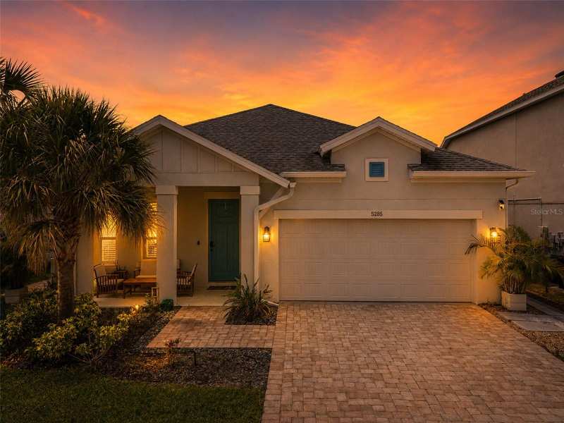 3 bedroom Single Family Residence at 5285 Twinflower Lane, Reserve/Honore, Sarasota — photo 1