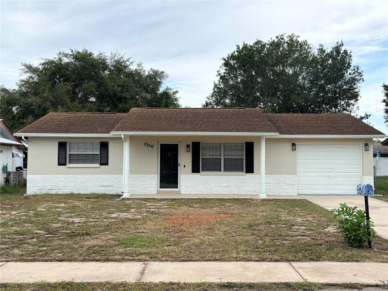 3 bedroom Single Family Residence at 7350 Fairfax Drive, Embassy Hills, Port Richey — photo 2