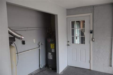 1019 Spindle Palm Way, Apollo Beach FL - photo 10 of 81