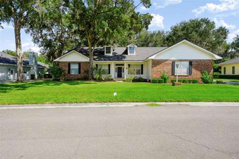 6646 Royal Forest Drive, home for sale in Lakeland 33811