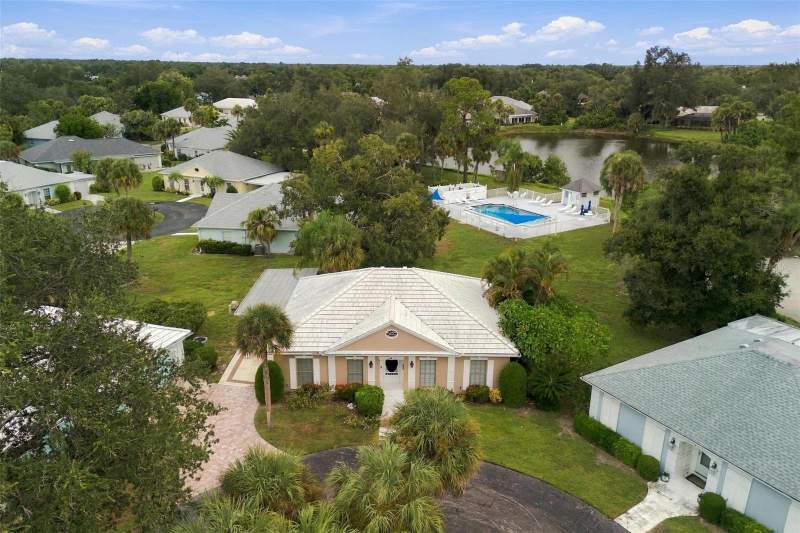 2 bedroom Villa at 4 Antigua Circle #6, Englewood Golf Villas 01, Englewood — photo 5