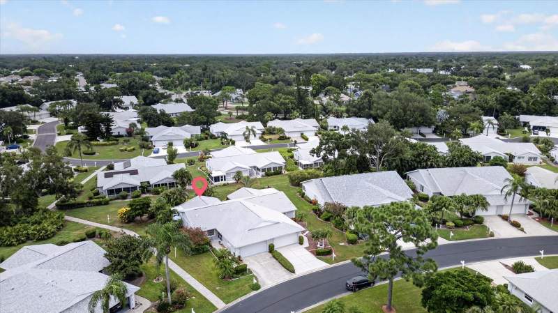 2 bedroom Villa at 5988 Bonaventure Place, Cedar Creek, Sarasota — photo 3