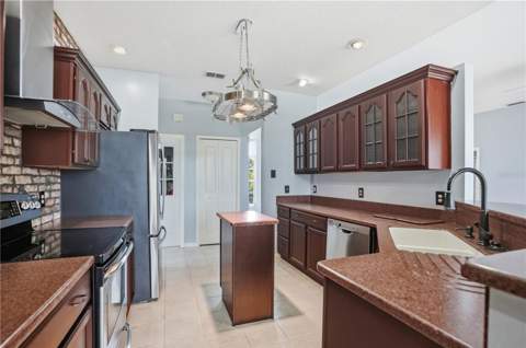 18131 Rivard Boulevard, Brooksville FL - photo 13 of 72