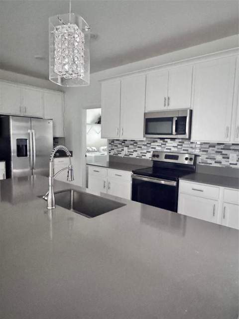 1563 Cross Prairie Parkway, Kissimmee FL - photo 10 of 54