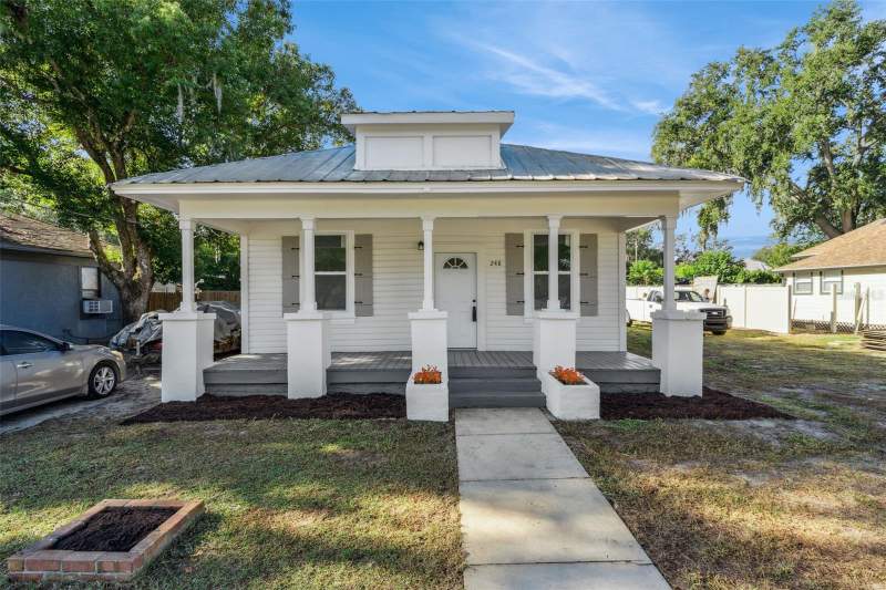 3 bedroom Single Family Residence at 248 E MAGNOLIA STREET, GROVELAND, GROVELAND — photo 1