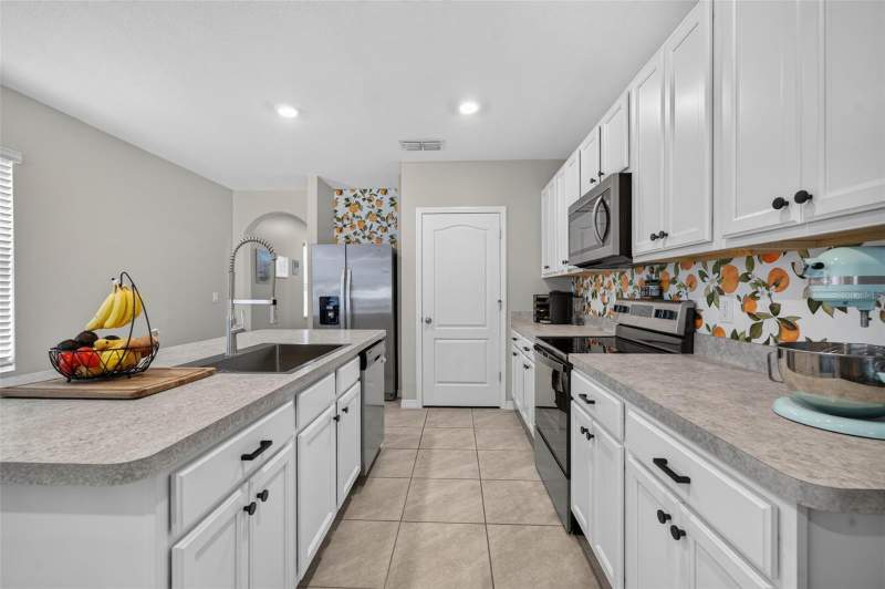 3 bedroom Single Family Residence at 2291 Delhi Place, Riverbend At Cameron Heights Ph 4, Sanford — photo 4