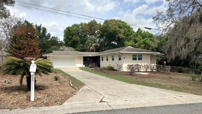 3 bedroom Single Family Residence at 1603 Lake Nettie Court, Lake Nettie Terrace, Eustis — photo 1