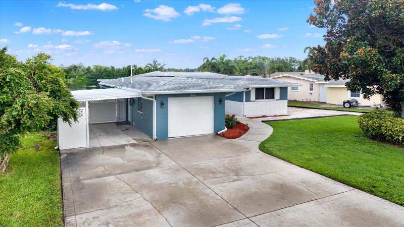 3 bedroom Single Family Residence at 5995 Blossom Lake Drive, Blossom Lake Village Sec 2, Seminole — photo 1