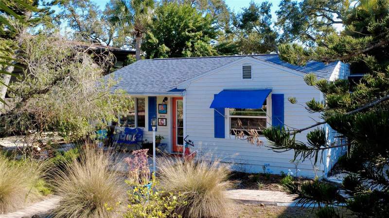 CaldwellsHomes for Sale in Gulfport, FL