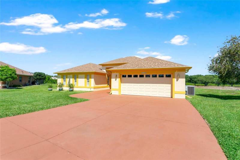 3 bedroom Single Family Residence at 5712 Summerbrooke Court, Plantation At Leesburg Summerbrooke Village, Leesburg — photo 5