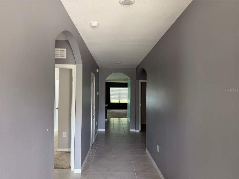 4 bedroom Single Family Residence at 160 Old Mill Pond Road, Woodbridge Lks/Edgewater, Edgewater — photo 2