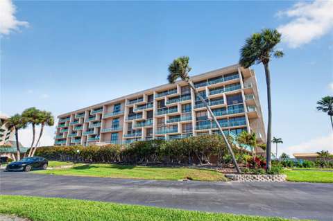 1 Key Capri #103E, gated community for sale in Treasure Island