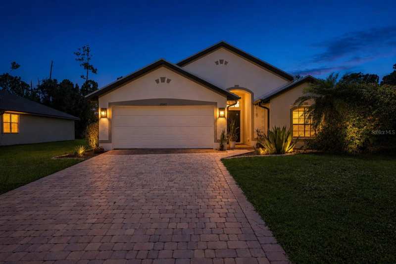 3 bedroom Single Family Residence at 15097 Malcolm Avenue, Port Charlotte Sec 029, Port Charlotte — photo 1