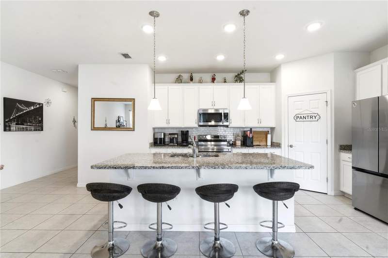 4 bedroom Single Family Residence at 24409 Sunnys Halo Way, Sorrento Pines Ph 2, Sorrento — photo 5