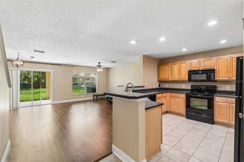 10818 Great Carlisle Court, Riverview FL - photo 6 of 25