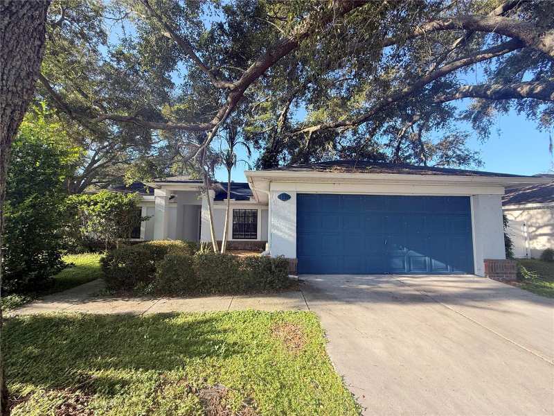 3 bedroom Single Family Residence at 13311 Hollowbend Lane, Boyette Spgs Sec A Un #1, Riverview — photo 1