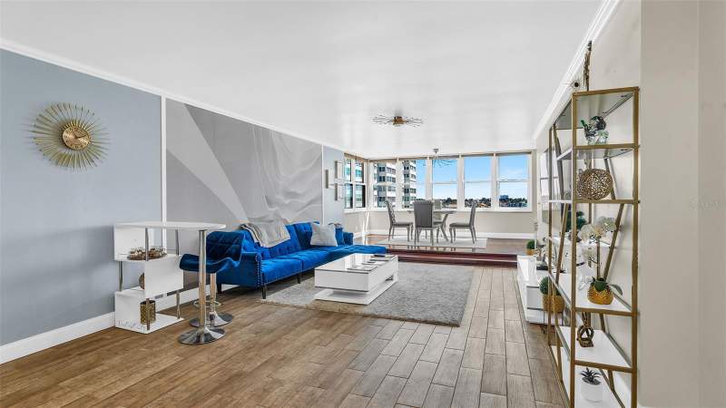 2 bedroom Condominium at 5130 BRITTANY DRIVE #507, BAYWAY ISLES POINT BRITTANY THREE, ST PETERSBURG — photo 2