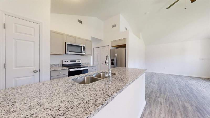 3 bedroom Single Family Residence at 13739 SW 111th Lane, Rolling Ranch Estates, Dunnellon — photo 4