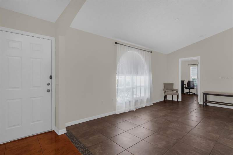 4 bedroom Single Family Residence at 762 TOULON DRIVE, POINCIANA VILLAGE 5 NBHD 1, KISSIMMEE — photo 4