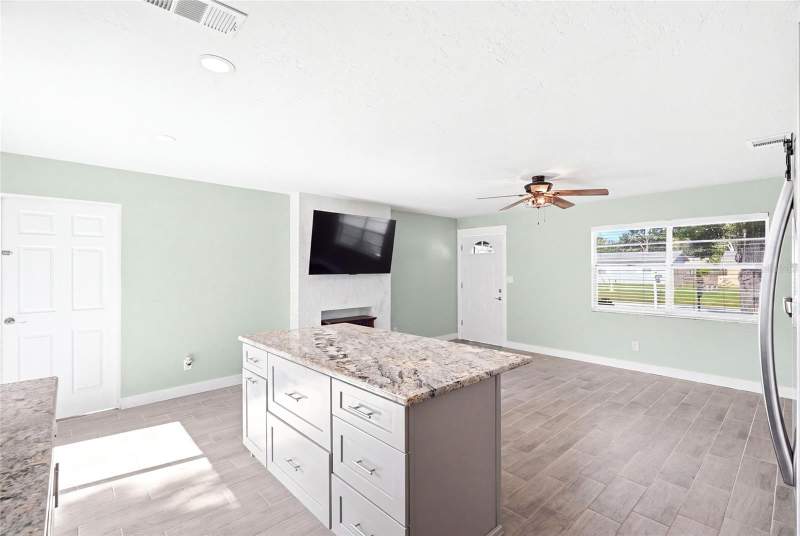 3 bedroom Single Family Residence at 8765 55th Way, Greendale Estates, Pinellas Park — photo 5