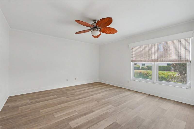 2 bedroom Condominium at 8359 Candlewood Road #8359, Chateaux De Bardmoor, Seminole — photo 4