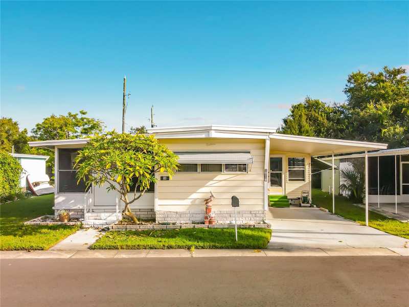 2 bedroom Mobile Home at 10118 N Lake Drive #30, Holiday Shores Mobile Park Unrec, Largo — photo 1