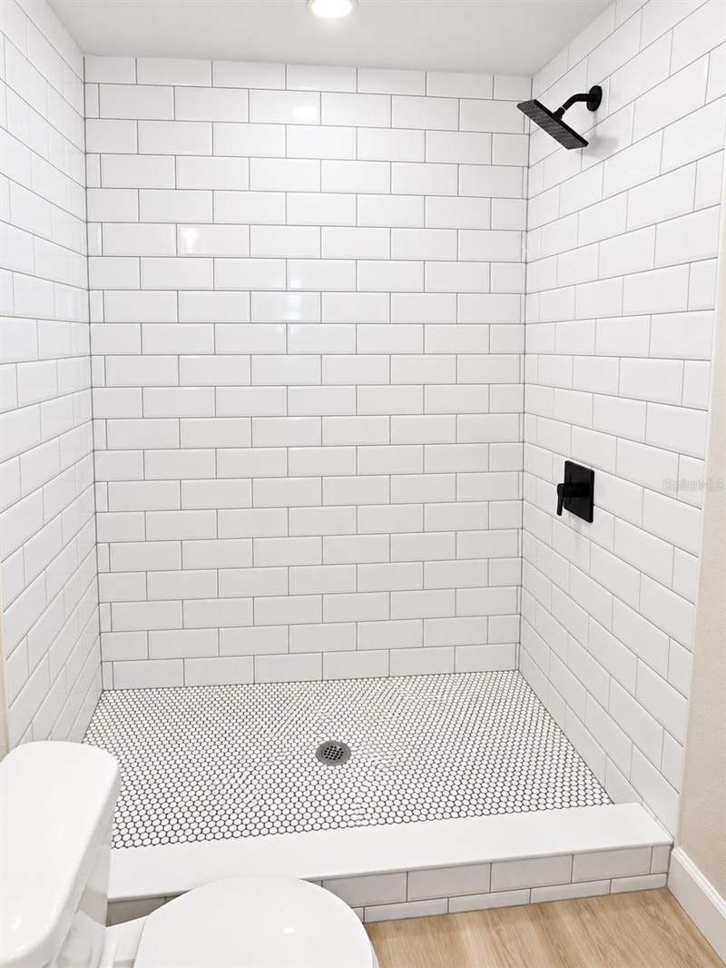 7 bedroom Half Duplex at 5020 10th Avenue, Casa Mia, St Petersburg — photo 5