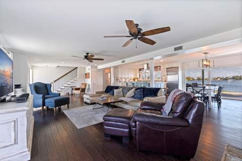 3901 14th Street, St Petersburg FL - photo 9 of 59