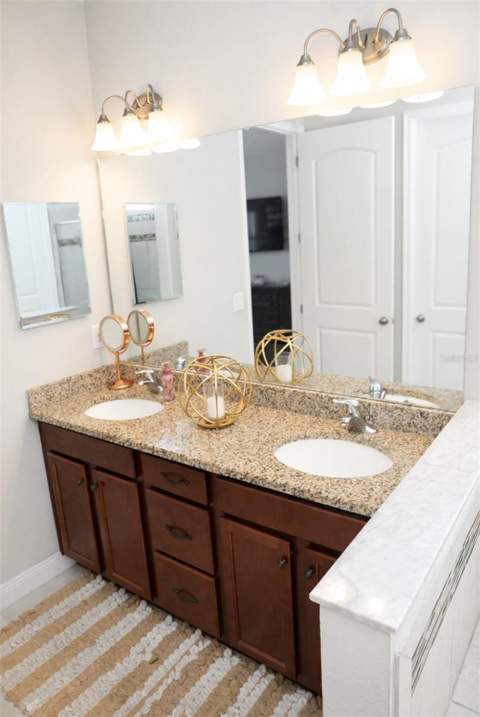 1216 Old Windsor Way, Spring Hill FL - photo 11 of 31