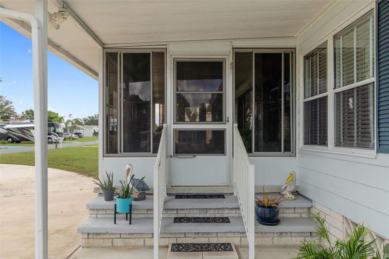 3 bedroom Manufactured Home at 8090 Little Tee Lane, High Point Mh Sub, Brooksville — photo 4