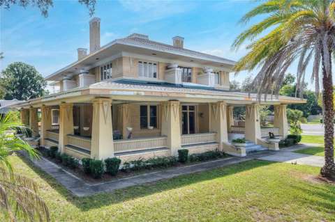417 Frank Lloyd Wright Way, luxury home for sale in Lakeland