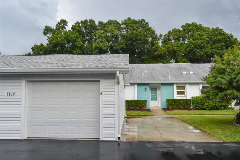 2 bedroom Villa at 1109 Tartan Drive #B, Greenview Villas Condo I, Palm Harbor — photo 3