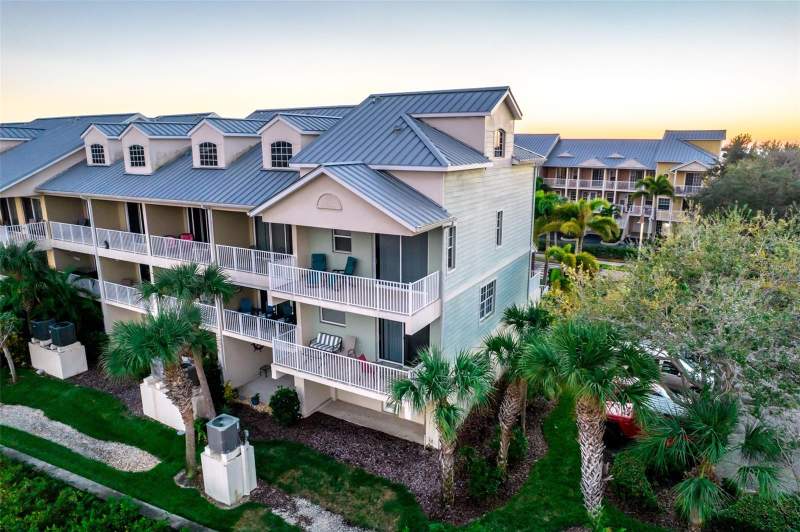 3 bedroom Townhouse at 465 Bahia Beach Boulevard, Bahia Beach Twnhms Ph 1A, Ruskin — photo 5