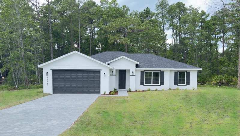 4 bedroom Single Family Residence at 42065 Tamarac Street, Royal Trails Unit 01, Eustis — photo 1