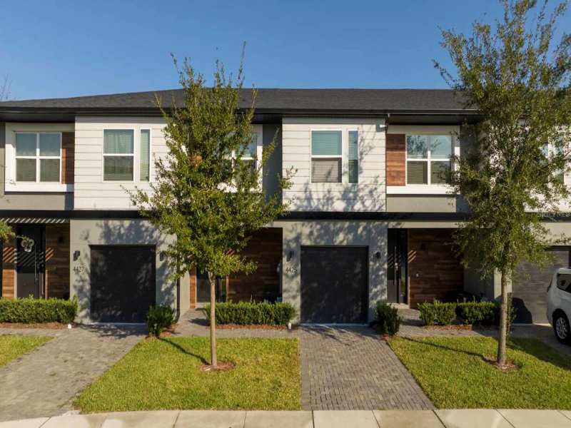 4 bedroom Townhouse at 4425 Le Reve Court, Le Reve, Kissimmee — photo 1