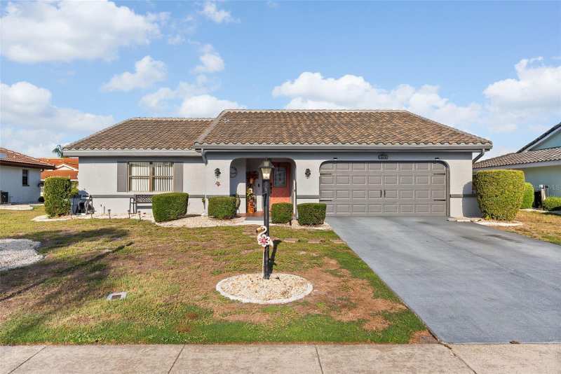 2 bedroom Single Family Residence at 1816 Granville Lane, Greenbriar Sub Ph 1, Sun City Center — photo 1