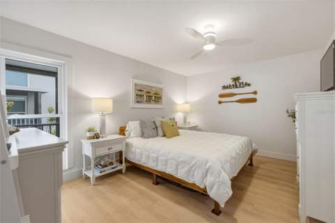 230 Medallion Boulevard #F, Madeira Beach FL - photo 16 of 33